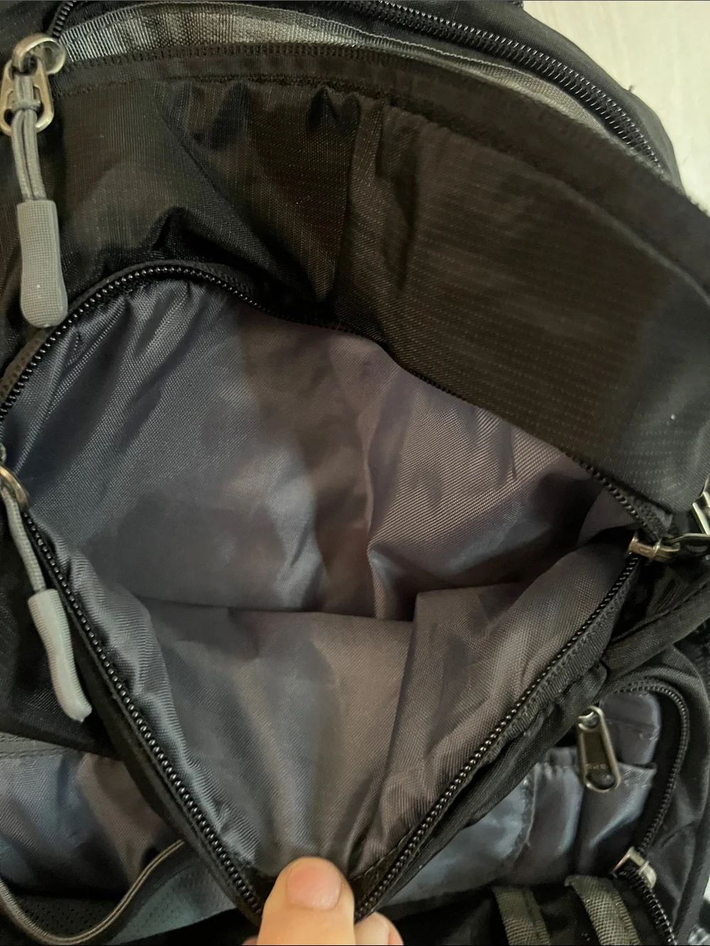 Black Adventure 30L Men's Hiking Backpack